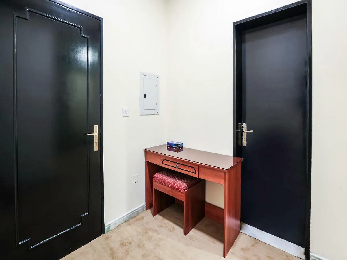 Aparthotel قصر الحمراء فرع الاسواق Rijád