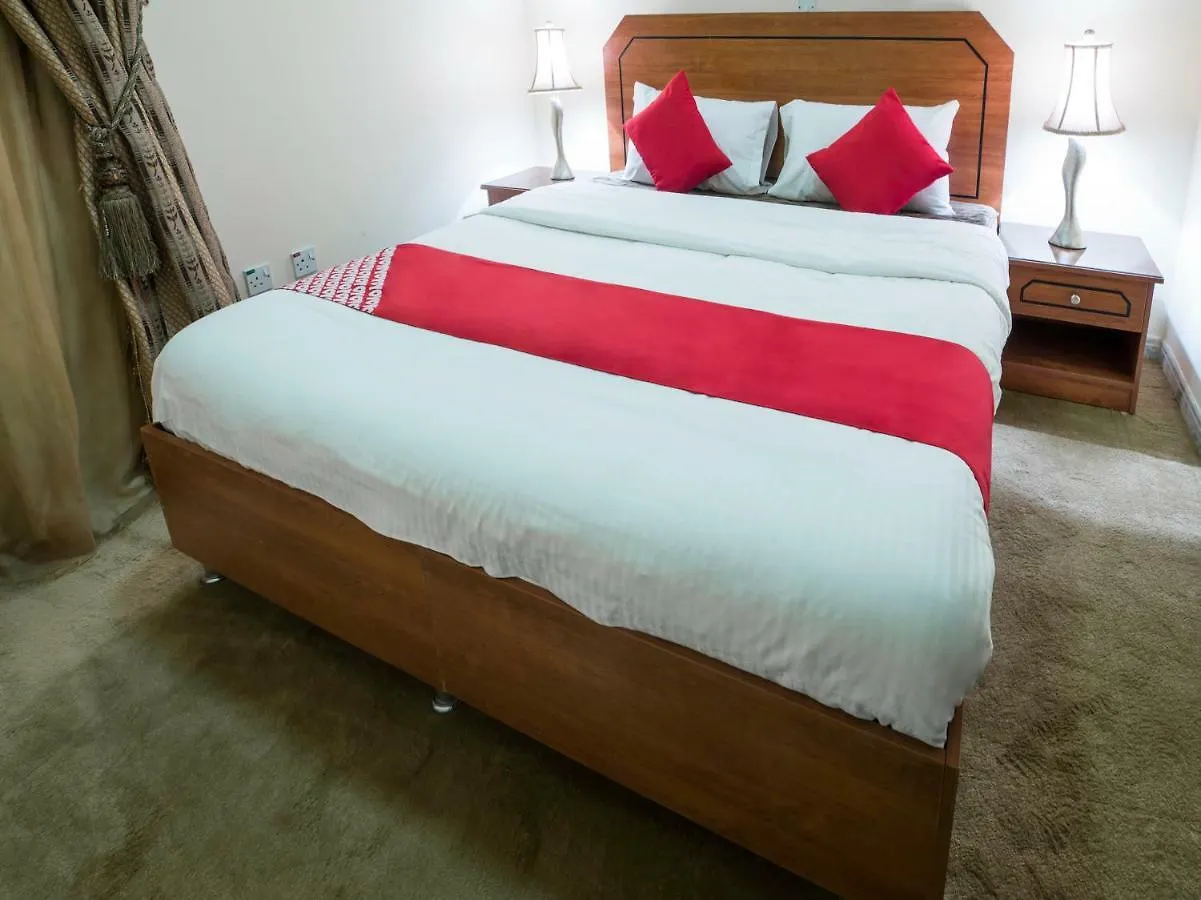 Aparthotel قصر الحمراء فرع الاسواق Rijád