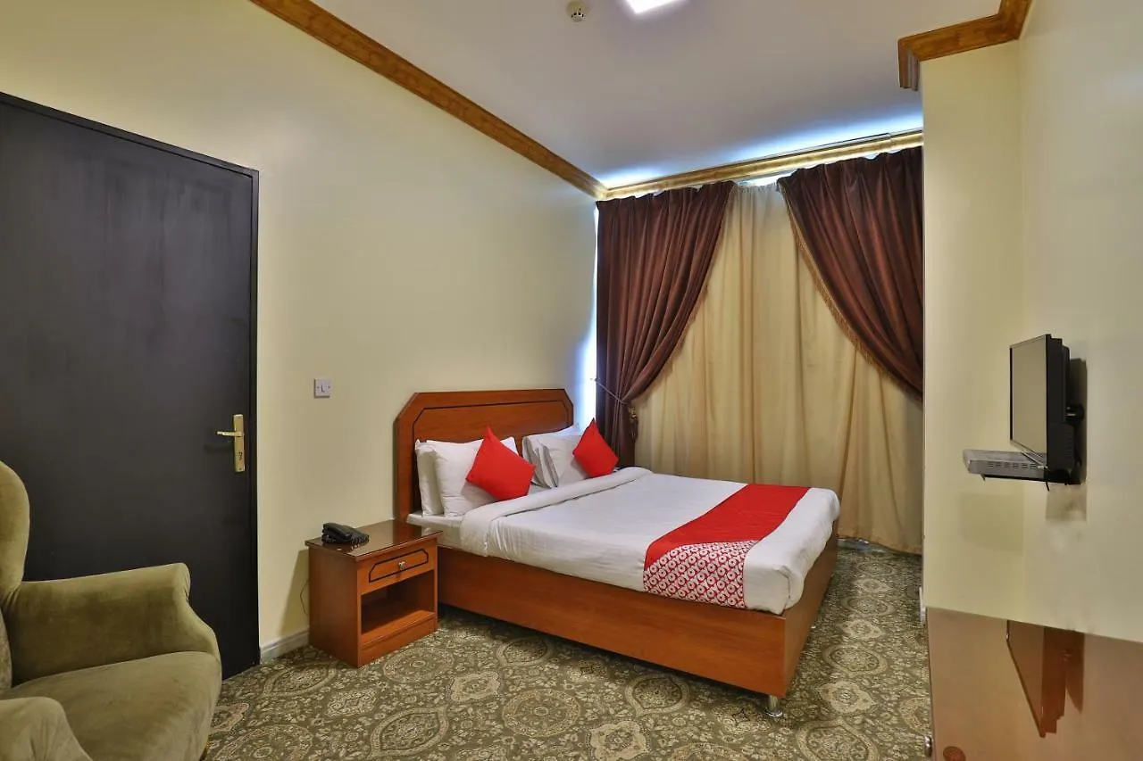 Aparthotel قصر الحمراء فرع الاسواق Rijád 2*,