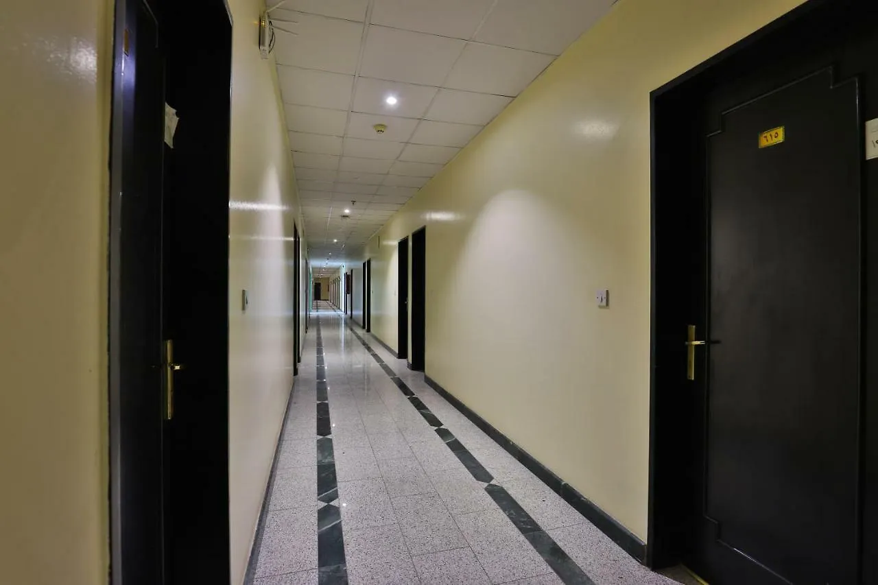 Aparthotel قصر الحمراء فرع الاسواق Rijád